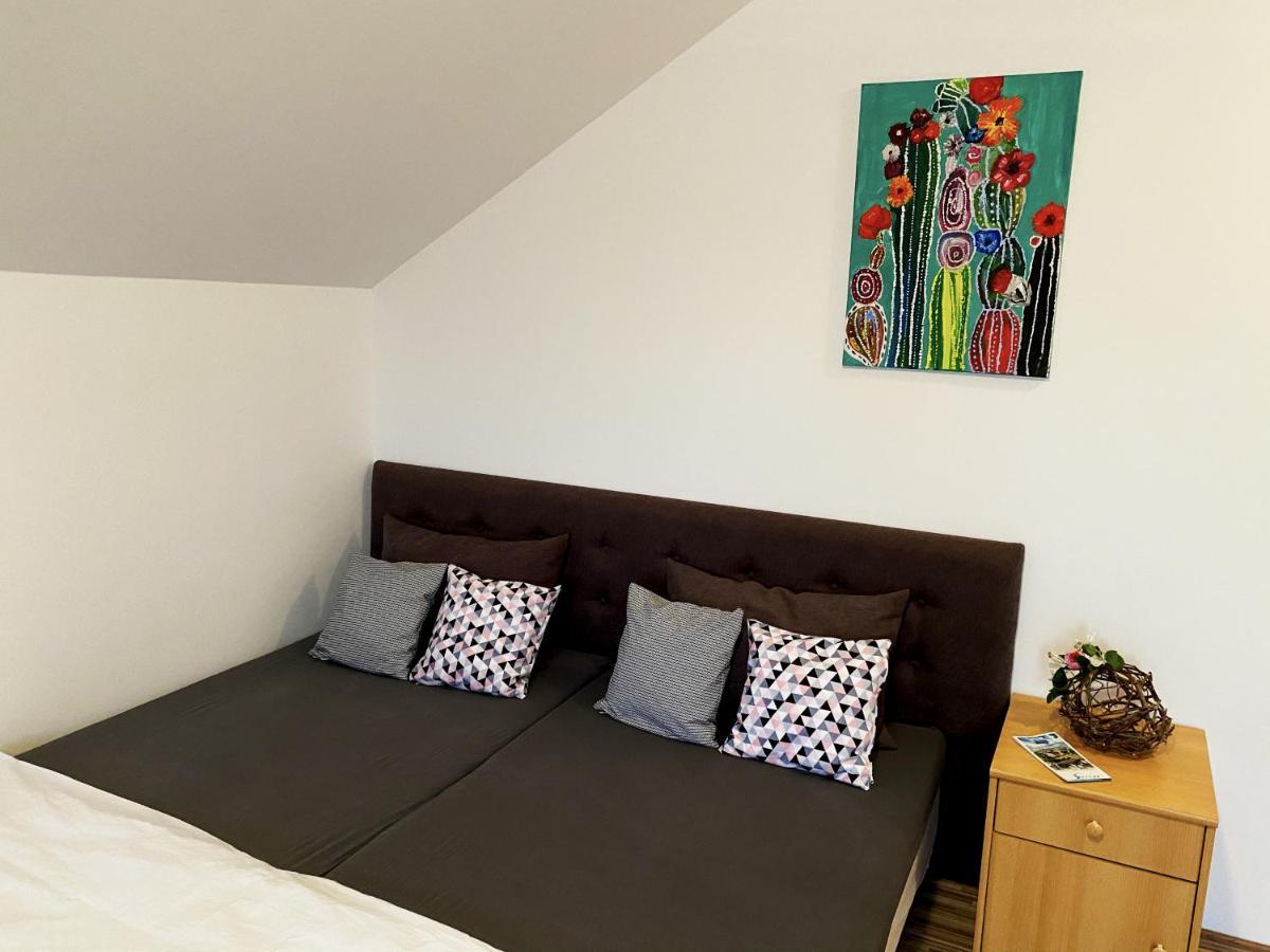 Bobita Apartman Sárvár Εξωτερικό φωτογραφία